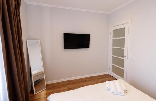 Ternopil Apartment | Tranquil Apartment in the Heart of the City - 9.7/10 Rated