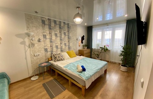 Yelino Apartment | Perfectly Positioned "Космос" Hotel with Accessibility Features