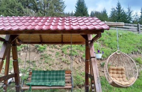 Palyanytsya Cabin | Experience Cozy Comfort at Котеджі "У Яни" - 9/10 Rated!