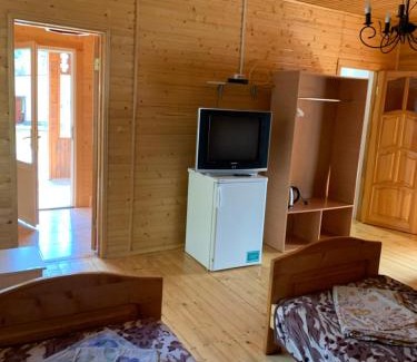 Plavya House | Discover База відпочинку Берегиня: 10/10 Ratings & Amenities