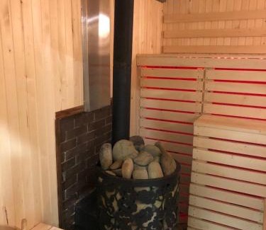 Myslivka House | Pet-Friendly Holiday Homes with Oceanfront Views in Bubnyshche