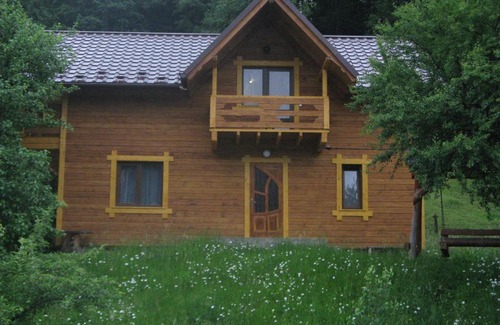 Verkhovyna Villa | Discover Котедж Чорнобривець: 10/10 for Family & Pets