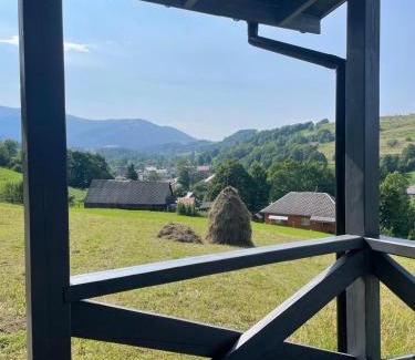 Soymy House | Cozy Gasthof Dresden: Pet-Friendly with Ocean Views
