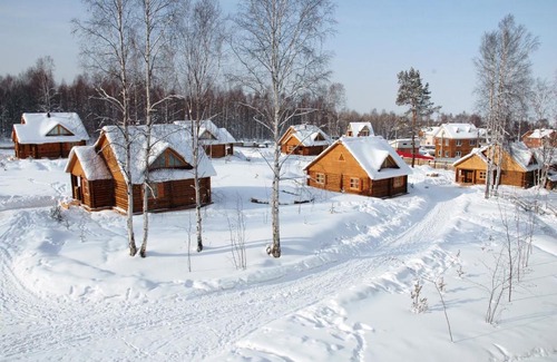 Baykalsk Resort | Cozy Cottage Retreat "Русь" with Breakfast & Hot Tub
