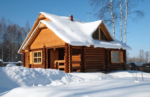 Baykalsk Resort | Cozy Cottage Retreat "Русь" with Breakfast & Hot Tub