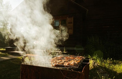 Baykalsk Resort | Cozy Cottage Retreat "Русь" with Breakfast & Hot Tub