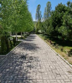 Issyk-Kul Region Apartment | Kid-Friendly Retreat at Коттедж Лагуна Сити - Rated 9.1