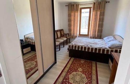 Bosteri House | Cozy Коттедж: Pet & Child Friendly Retreat for Families