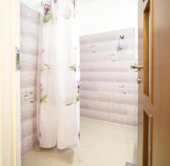 Bat Yam Apartment | Pet and Child Friendly Short-Term Rentals in Bat Yam