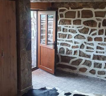 Krushuna House | Top-Rated Family Escape at КРУШУНСКИ КЪТ ТЕЯ