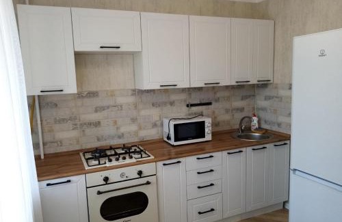 Uralsk Apartment | Discover Кунаева 64: Child-Friendly Stay with Great Reviews