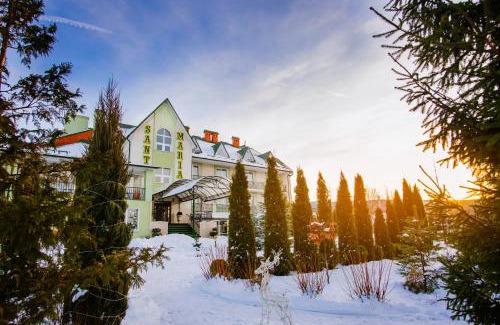 Skhidnytsya Hotel | Discover the Santa Maria Resort: Oceanfront Bliss Awaits