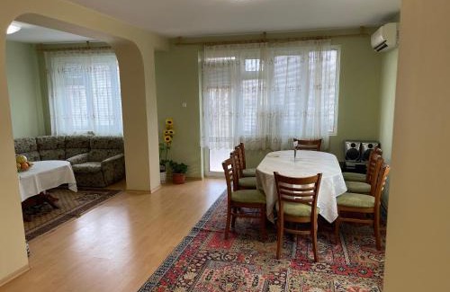 Parvenets Apartment | Unforgettable Stay at Къща за Гости Бети - 10/10 Rated
