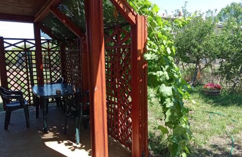 Shabla House | Explore Къща бунгало Градината with a Full Kitchen