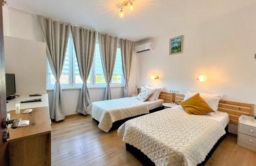 Ivaylovgrad House | Guest Rated 9.5: Къща за гости Веселина in Ивайловград