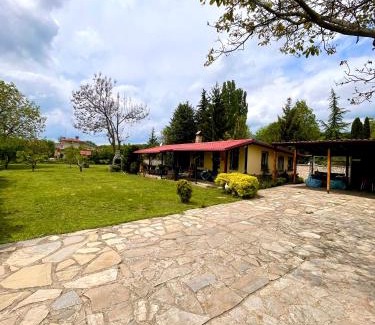 Pavel Banya House | Relaxing Retreat at Къща за гости Голямо Дряново