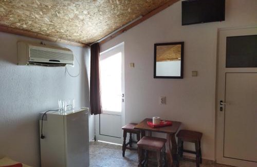 Kiten House | Pet-Friendly Kъща за гости Давидови with High Guest Ratings