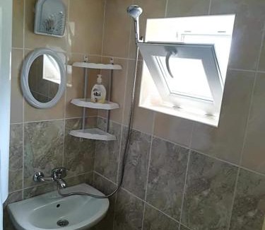 Shabla House | Family-Friendly Retreat at Къща за гости ДАНИ 2