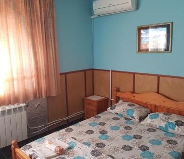 Bankya House | Pet-Friendly Къща за гости Жорж with Breakfast & Family Amenities