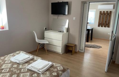 Tutrakan Villa | Cozy Guest House "Залезът": Ideal for Family Getaways
