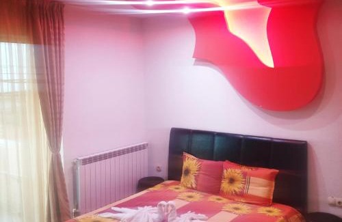 Sandanski Apartment | Spacious Apartment - The Brothers: Guest Rated 9/10