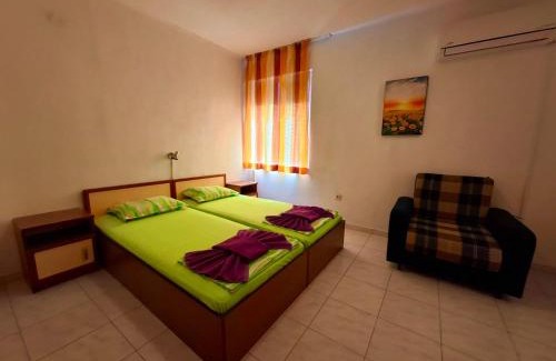Sinemoretz House | Family-Friendly Stay at Къща за гости Прохлада