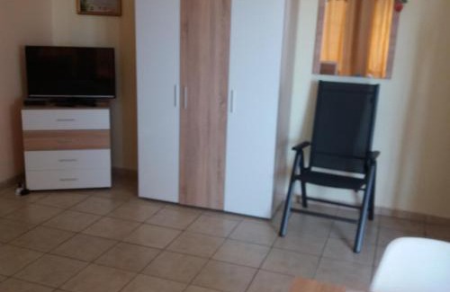 Rezovo House | Family-Friendly Retreat at къща за гости семейство Маврови