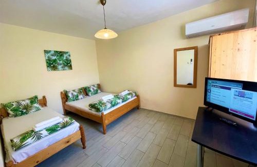 Central Bulgaria House | Experience Unmatched Comfort at Ваканционни къщи Старият Сом