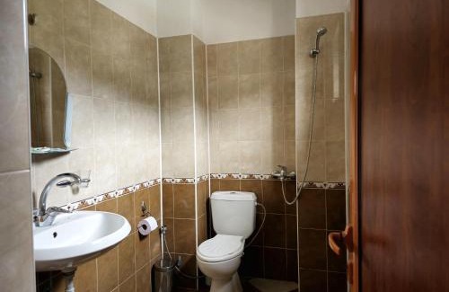 Ustovo House | Guest-Rated House for Guests: Restaurant & Family-Friendly
