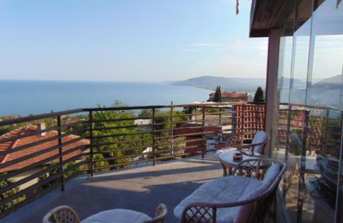 Osenovo Villa | Experience Comfort at Къща за гости '' СКАЙ ВЮ ''