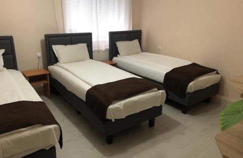 Sapareva Banya Apartment | Inviting Kъща ИВОНА: Pet-Friendly Retreat with Hot Tub