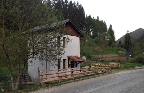 Trigrad House | Tranquil Retreat at Къща край реката - Триград