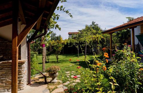 Sapareva Banya House | Discover Къща Лиляна: Family-Friendly Retreat for All