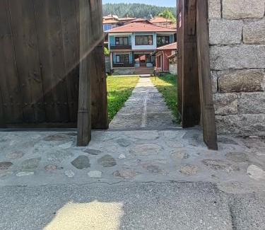 Koprivshtitsa House | Family-Friendly Retreat at Къща Ради with Top Guest Ratings