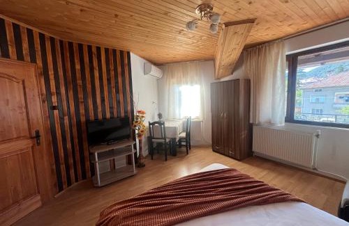 Kalofer House | Discover Къща Речен шепот: Guest Rated 8/10 Stay
