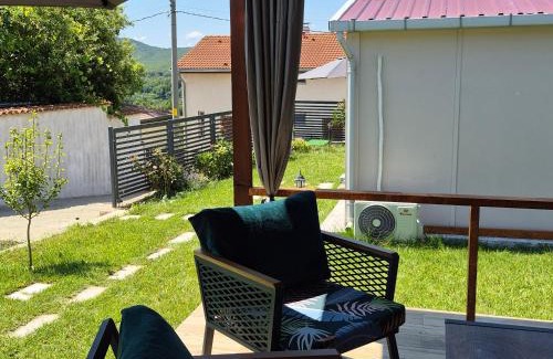 Izgrev Resort | Family-Friendly Getaway at Къщички Sunrise - Rated 10/10