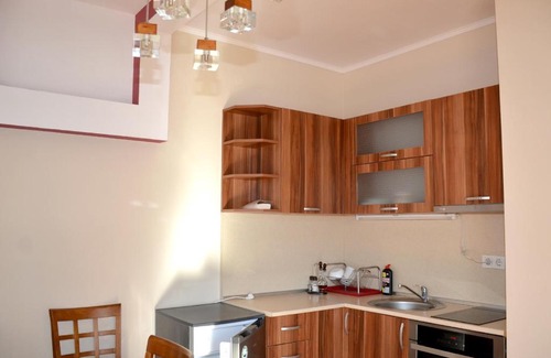 Devin House | Guest Houses "КАРАТА" 2: Pet-Friendly Retreat Near You