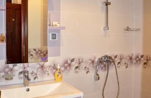 Devin House | Guest Houses "КАРАТА" 2: Pet-Friendly Retreat Near You