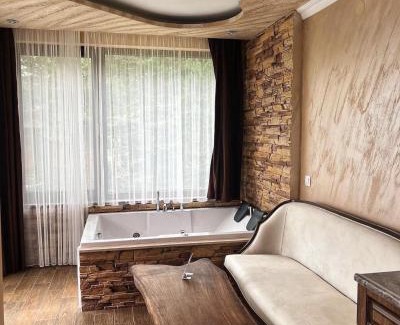 Dospat Apartment | Discover Oasis Guest Houses: Pet-Friendly Oceanfront Retreat