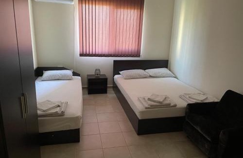 Hisarja Apartment | Family-Friendly ЛАЗАРОВИ with Exceptional 9.1/10 Rating