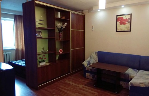 Novorossijsk Apartment | Idyllic Oceanfront Escape at Лазурный берег 3 - Rated 10/10