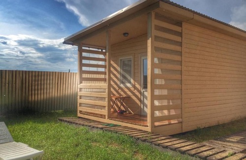 Borovsk House | Relax at Лакелайк: Pet-Friendly with Pool & Breakfast