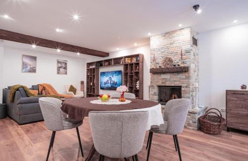 Kalofer House | Pet-Friendly Лиловата Къща: Guest Rated 9.9/10 Awaits You