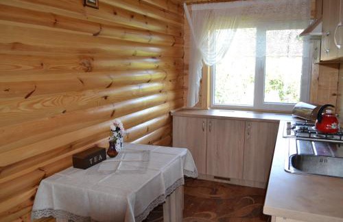 Lutsk Apartment | Discover Липинський: Family-Friendly with 9/10 Guest Rating