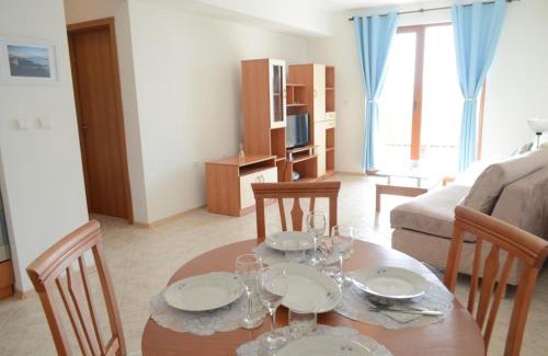 Sinemoretz Apartment | Discover Tranquil Blue at Любимото синьо в Синеморец