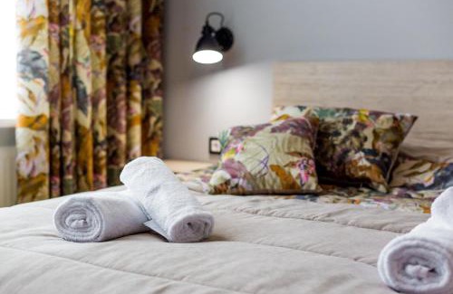 Lviv City Center Apartment | Elegant Apartments at Rynok Square with Great Reviews