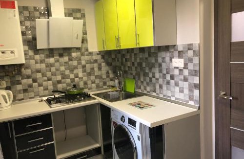 Uzhhorod Apartment | Comfortable Люкс1: Pet-Friendly & Family-Oriented Stay