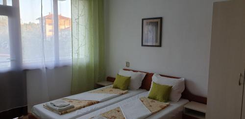 Obzor House | Oceanfront Family Retreat at Майстор Костадин - 1878