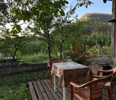 Transnistria Ski Chalet | Cozy Chalet in Stroyentsy: Pet and Child Friendly Getaway