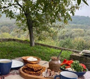 Transnistria Ski Chalet | Cozy Chalet in Stroyentsy: Pet and Child Friendly Getaway